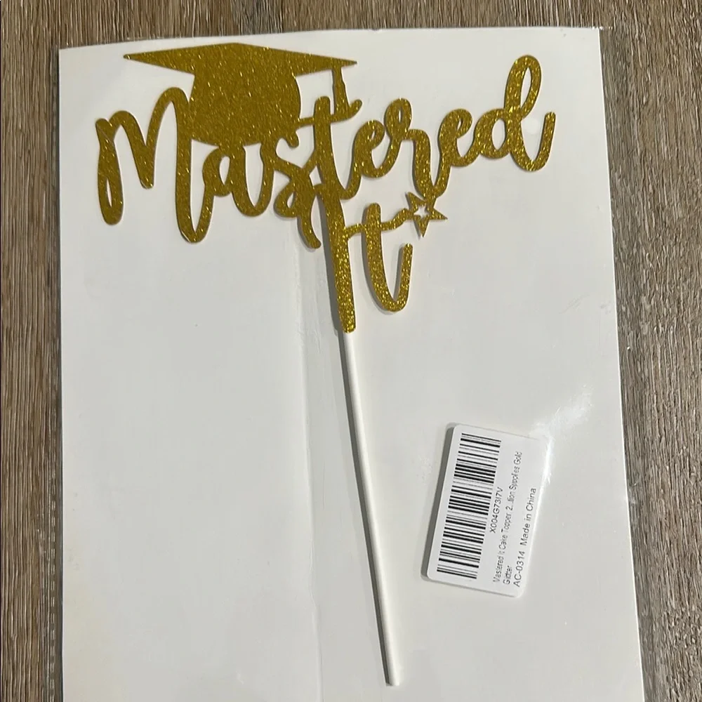 Gold Glitter 'Mastered It' Cake Topper